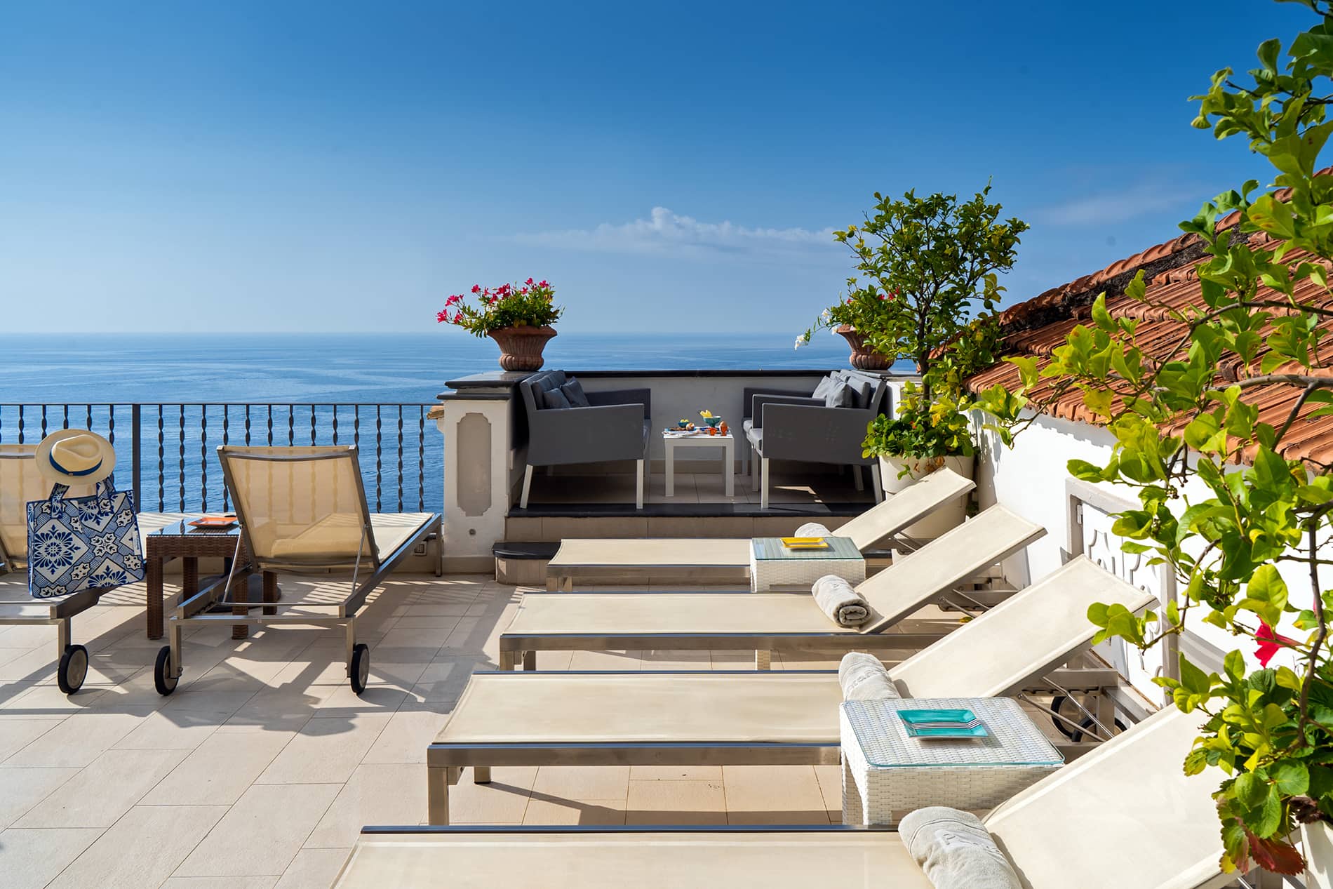 PUNTA REGINA TERRACE